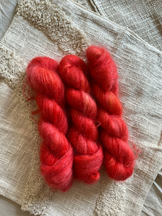 SECRET DE VOISINAGE (Mohair et Soie)